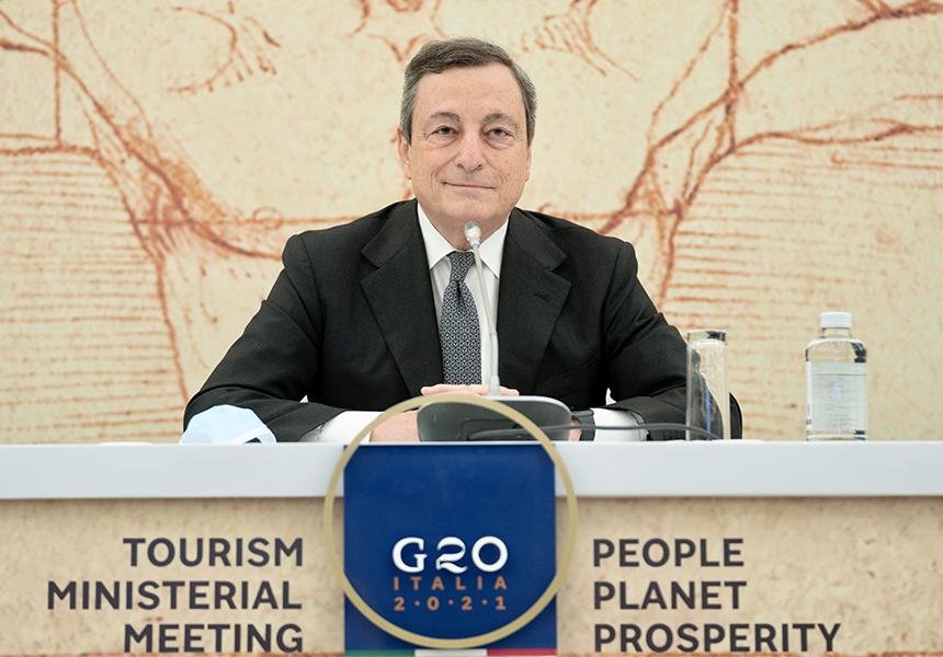 Viaggi in Italia, arriva il “pass”: da metà maggio niente più quarantena
