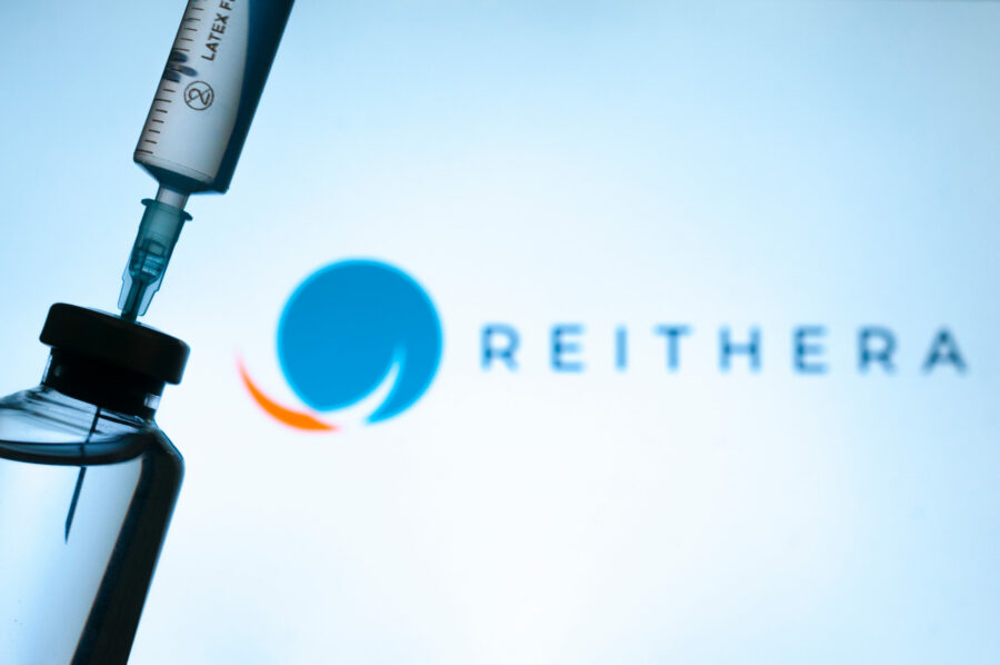 Vaccini italiani: fase 3 di Reithera a rischio, attesa per il brianzolo E-Vax a Dna somministrato con la scossa