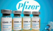 Muore d’infarto il giorno dopo il vaccino Pfizer