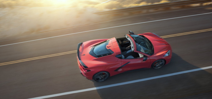 Chevrolet Corvette Stingray in passerella al MIMO 2021