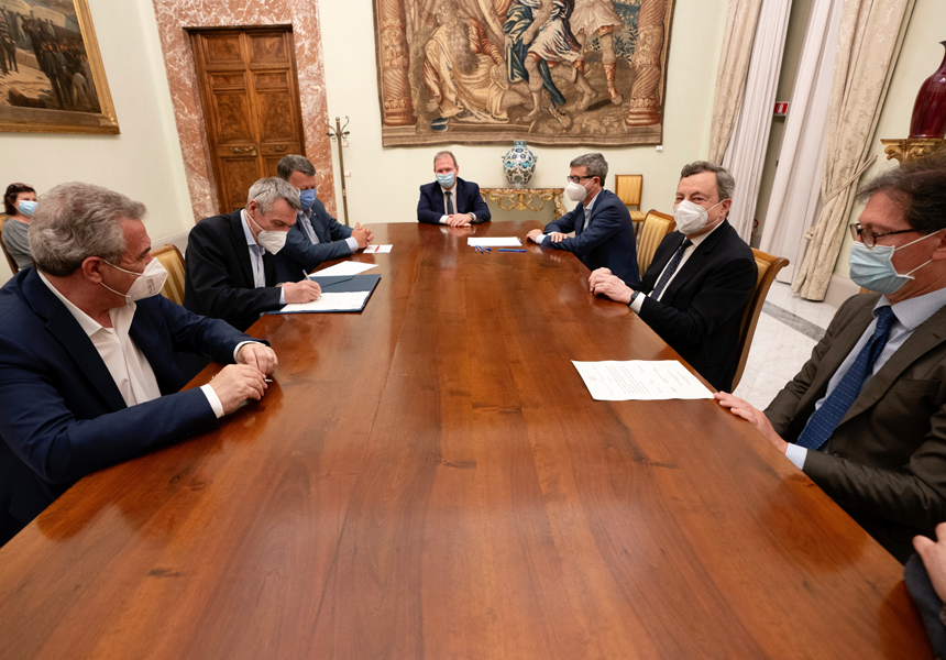 Accordo sui licenziamenti tra Governo e sindacati: “Ricorrere prima alla cig”