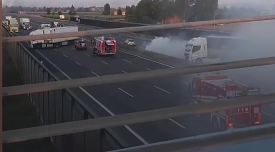 Il video dell’assalto da film al portavalori sull’Autostrada del Sole
