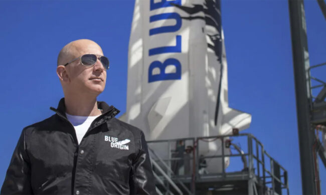 Bezos nello spazio: primo volo suborbitale di una compagnia privata