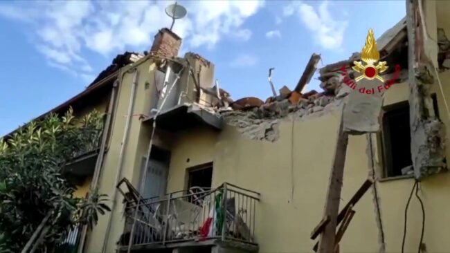 Crolla una palazzina a Torino, morto un bimbo di 4 anni