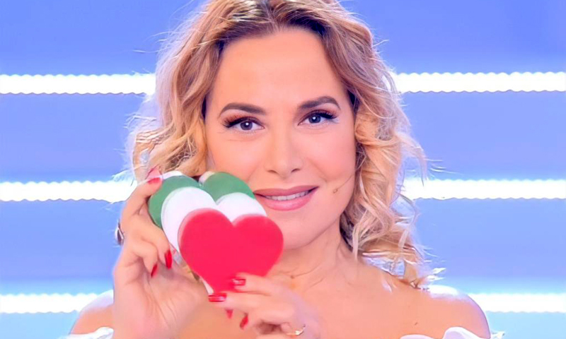 Barbara D’Urso ridimensionata: Mediaset cancella due suoi storici programmi