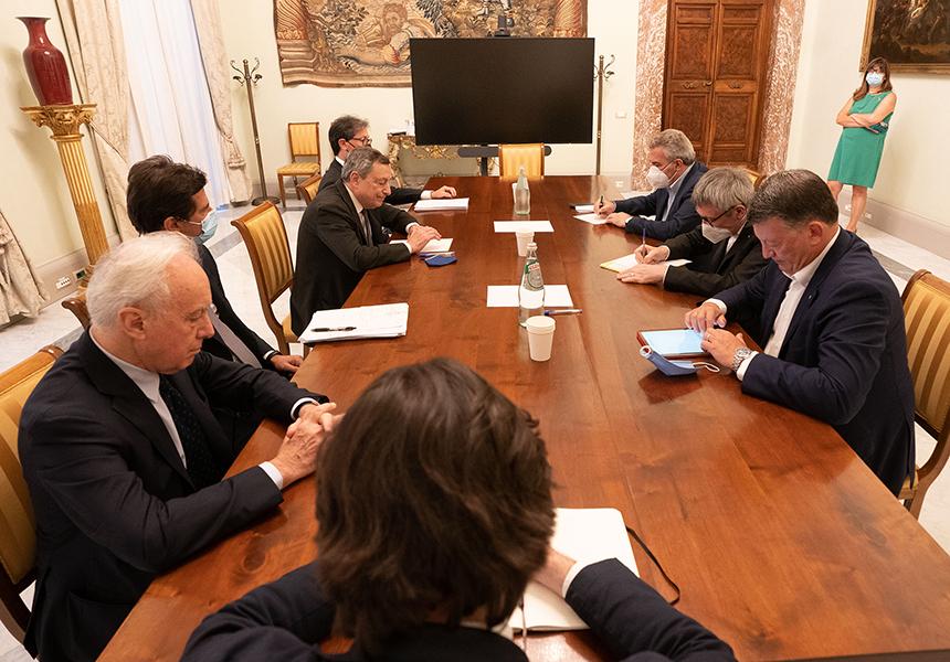 Green Pass sui luoghi di lavoro, Landini: “Non diventi strumento per licenziare o discriminare”