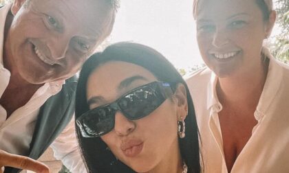 Dua Lipa alla Milano Fashion Week: doppia gita fuori porta a Bergamo e Como