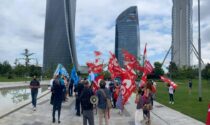 Sciopero nazionale Alleanza Assicurazioni e Generali: a Milano i lavoratori in piazza
