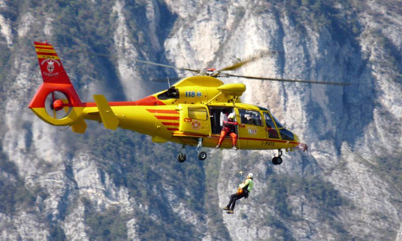 Escursionisti soccorsi: “L’elicottero non è un taxi per scendere a valle”