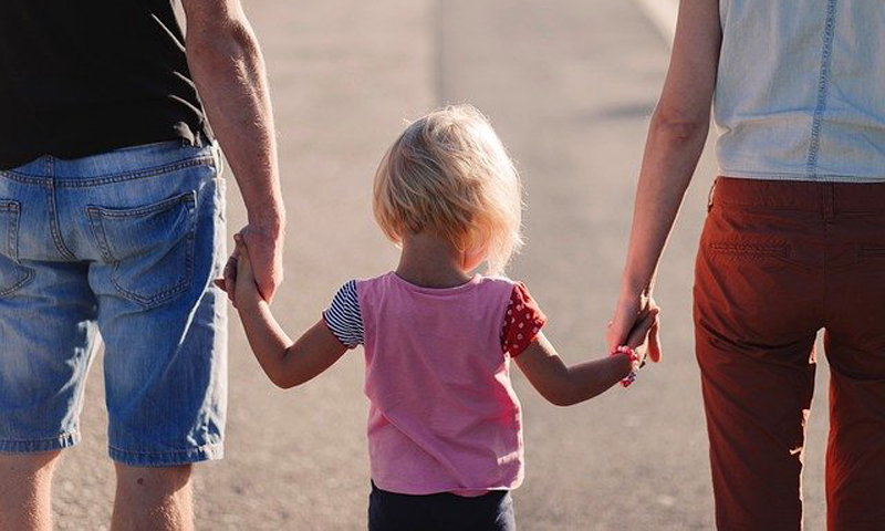 Assegno unico per i figli: c’è la proroga. Come funziona e requisiti