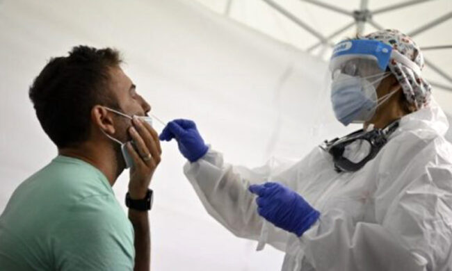 Green pass: cambia la durata del tampone molecolare: ora vale 72 ore