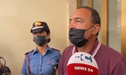 L'ex sindaco di Riace Mimmo Lucano condannato a 13 anni e 2 mesi