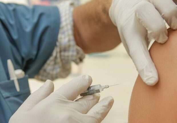 Il vaccino in gravidanza e durante l’allattamento è sicuro