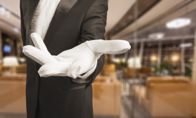 Prende 84mila euro di mance all’hotel: ora dovrà pagarci le tasse
