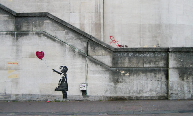 Chi è davvero Banksy? Svelata l’identità dello street artist più famoso al mondo