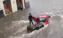Maltempo Catania: gli impressionanti video degli automobilisti intrappolati in strada e dell'Università devastata da un'onda