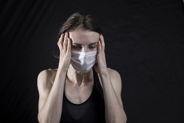 Long Covid, nella morsa un guarito su due: dolori, ansia e difficoltà respiratorie