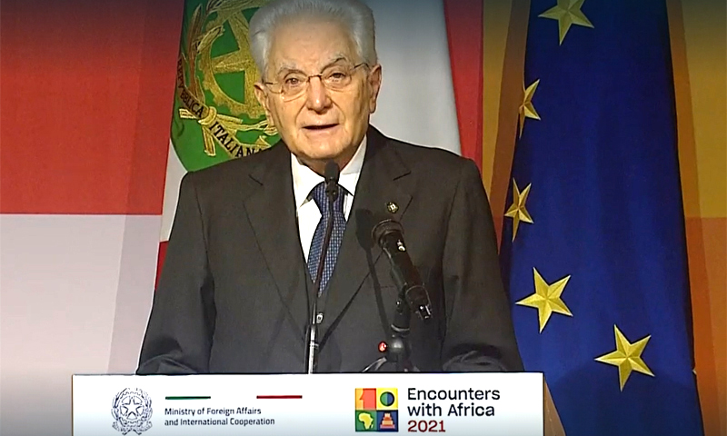 Mattarella: “L’Africa ha solo il 2% dei vaccini, serve equa distribuzione”