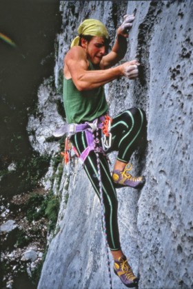 Anni '80, un giovane Simone Moro rocciatore