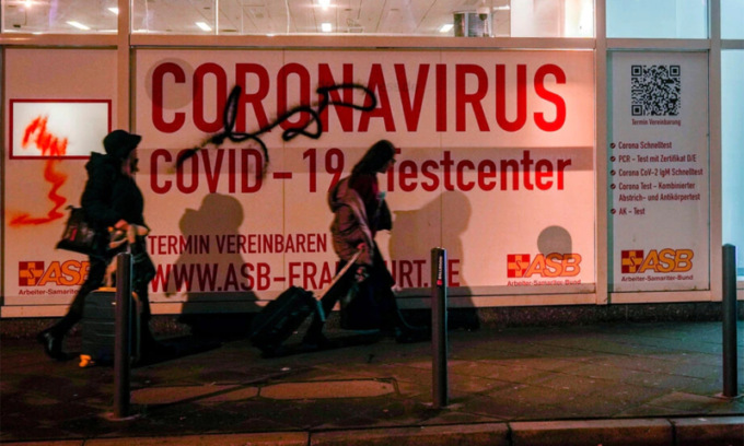 Ufficiale: Austria primo Paese a introdurre l’obbligo vaccinale