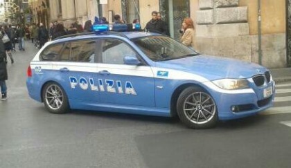 Rapinatori mascherati assaltano il laboratorio orafo, imbavagliano i dipendenti e fuggono con un milione di euro