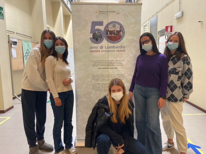 A Bergamo i giovani incontrano le istituzioni