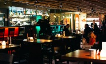 Green pass: da aprile in bar e ristoranti al chiuso basterà il tampone
