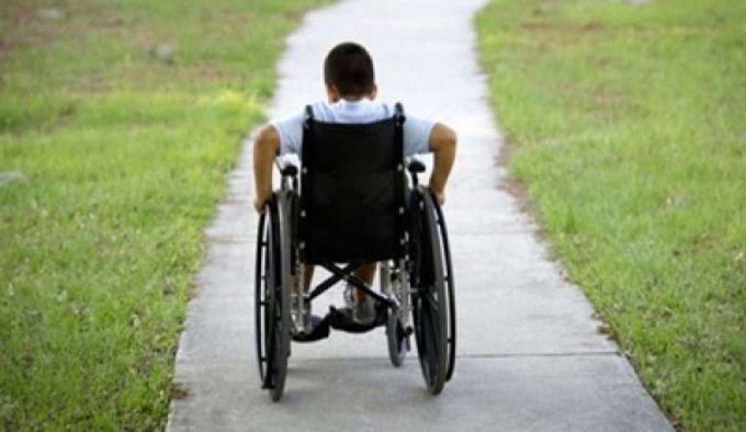 Obbligo vaccinale per docenti, il mondo della disabilità: “Rischiamo di rimanere senza insegnanti di sostegno”