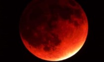 Venerdì 19 novembre l'eclissi di luna più lunga degli ultimi 580 anni (ma in Italia in pochi la vedranno)