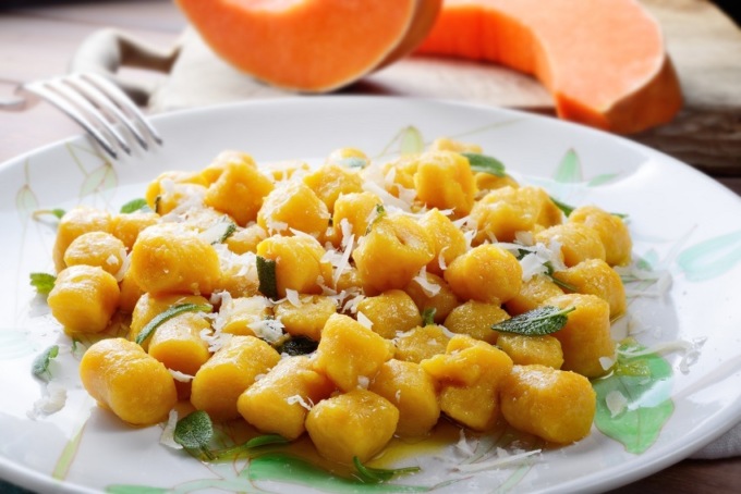 Gnocchi con zucca e castagne