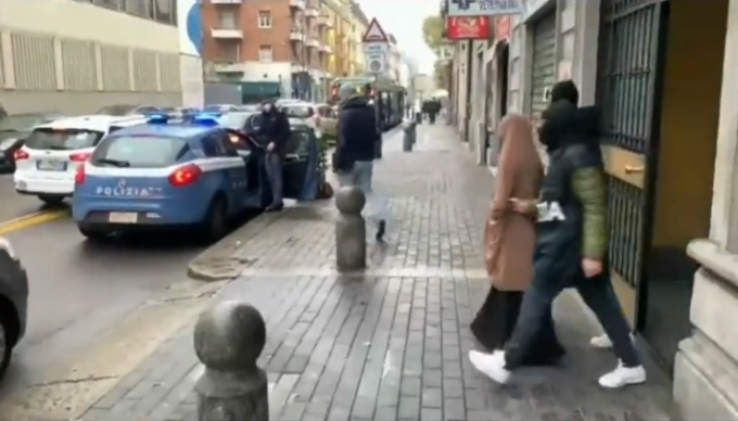 Terrorismo: diciannovenne arrestata a Milano. Nel suo cellulare foto  e video di decapitazioni e attacchi terroristici