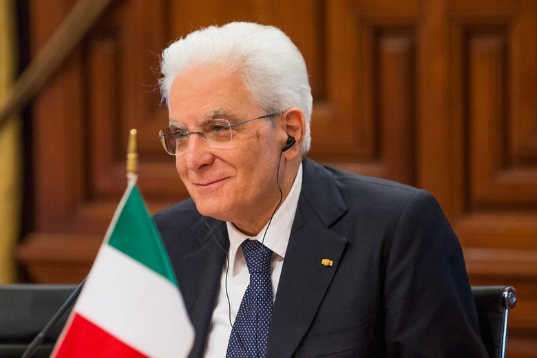 In seguito alle motivazioni espresse in una lettera da Michele Garrone, assistito dal suo avvocato Piero Monti, indirizzata al Presidente Sergio Mattarella, hanno indotto quest'ultimo ha concedergli la grazia, parziale: infatti è uno sconto di un anno e tre mesi sulla pena. Ora Garrone ritornerà nella sua terra.