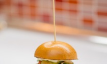 Nuove tendenze hamburger: il mini finger food