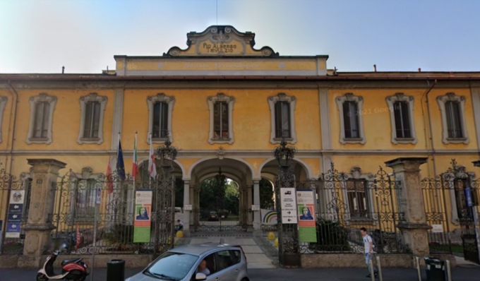 Contagi in crescita, al Pio Albergo Trivulzio di Milano visite sospese