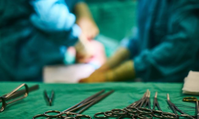 Neonato operato di un tumore al cuore durante il parto