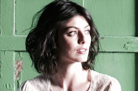 Alessandra Mastronardi dai Cesaroni alla Fracci, fino al matrimonio saltato: “Non ho tradito”