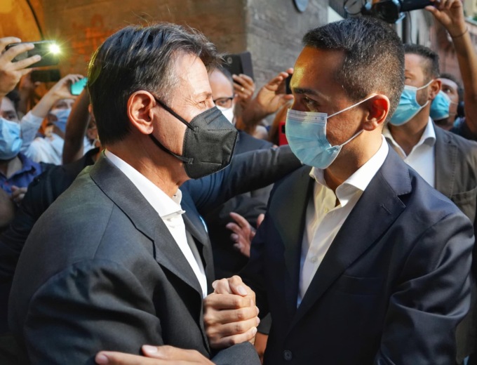 Bufera Di Maio-Conte:  nel Movimento 5 Stelle è la resa dei conti