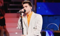 Aka 7even è il primo cantante di Sanremo positivo al Covid-19