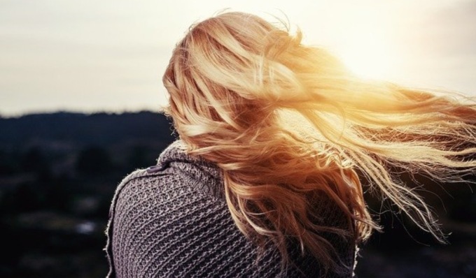 Dopo un weekend “estivo”, scendono le temperature: dove fare attenzione al vento