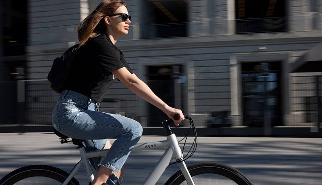 Un nuovo incentivo per monopattini e biciclette: fino a 750 euro con il Bonus mobilità sostenibile