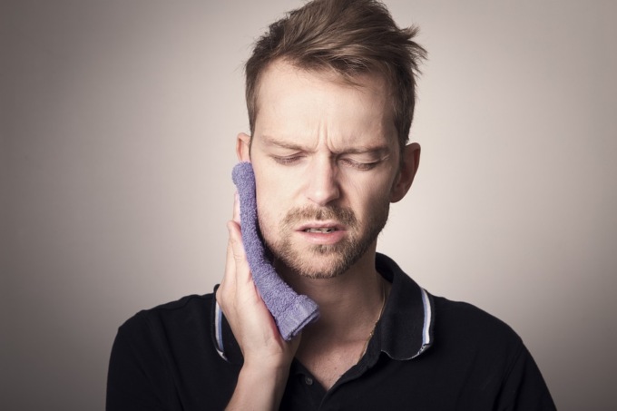 Come affrontare la carie dentale?