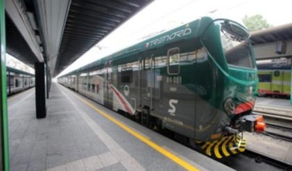 Sciopero dei trasporti da mercoledì 9 a venerdì 11 aprile 2025: aerei e treni a rischio