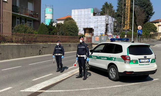 Non  ha la patente, ma ha guidato per 36 anni