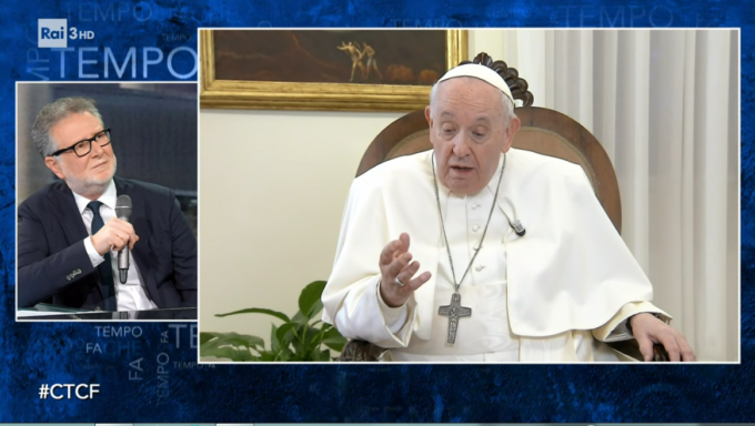 Papa Francesco da Fazio: “Politica sui migranti è criminale, Ue trovi un accordo”