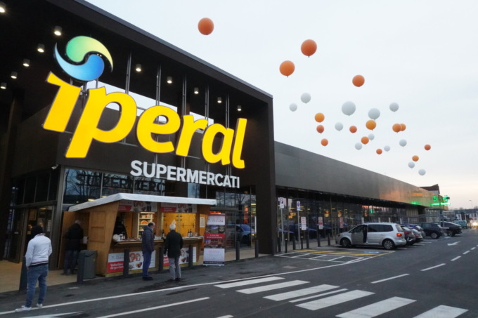 Iperal apre a Cinisello il 50esimo punto vendita