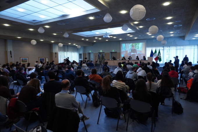 I giovani incontrano le istituzioni: per un futuro all’insegna delle opportunità