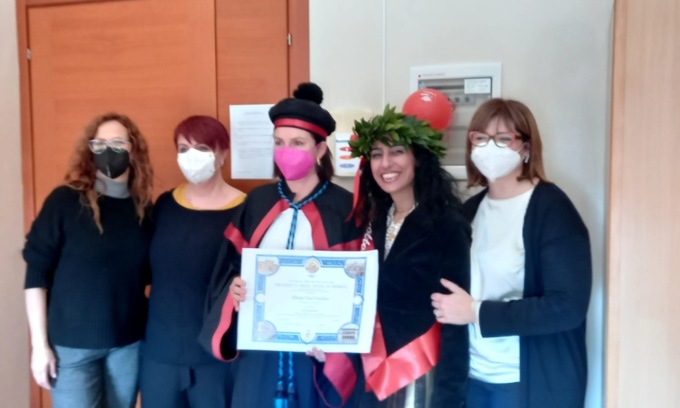 Ricoverata per una grave malattia si laurea in ospedale