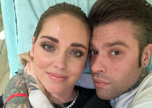 Fedez torna a casa dopo l’intervento per il tumore: oggi dimesso dall’ospedale