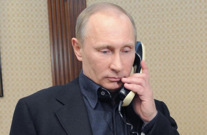 Ucraina, Draghi chiama Putin: “Cessate il fuoco”. Ma città ancora sotto assedio