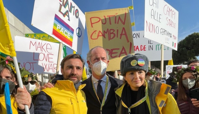 Accoglienza profughi dall’Ucraina, Zaia: “Serve subito una deroga al super green pass”